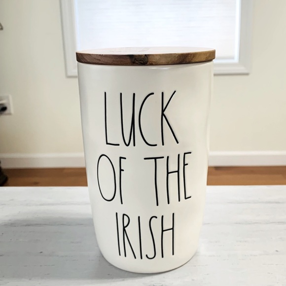 Rae Dunn LUCK OF THE IRISH skinny cylinder